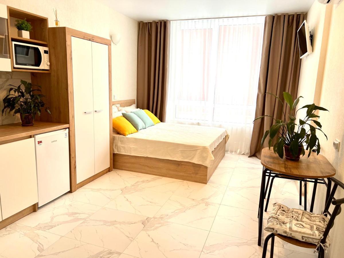 Osapart Hotel In A Complex Semycvit 2 Львів Екстер'єр фото
