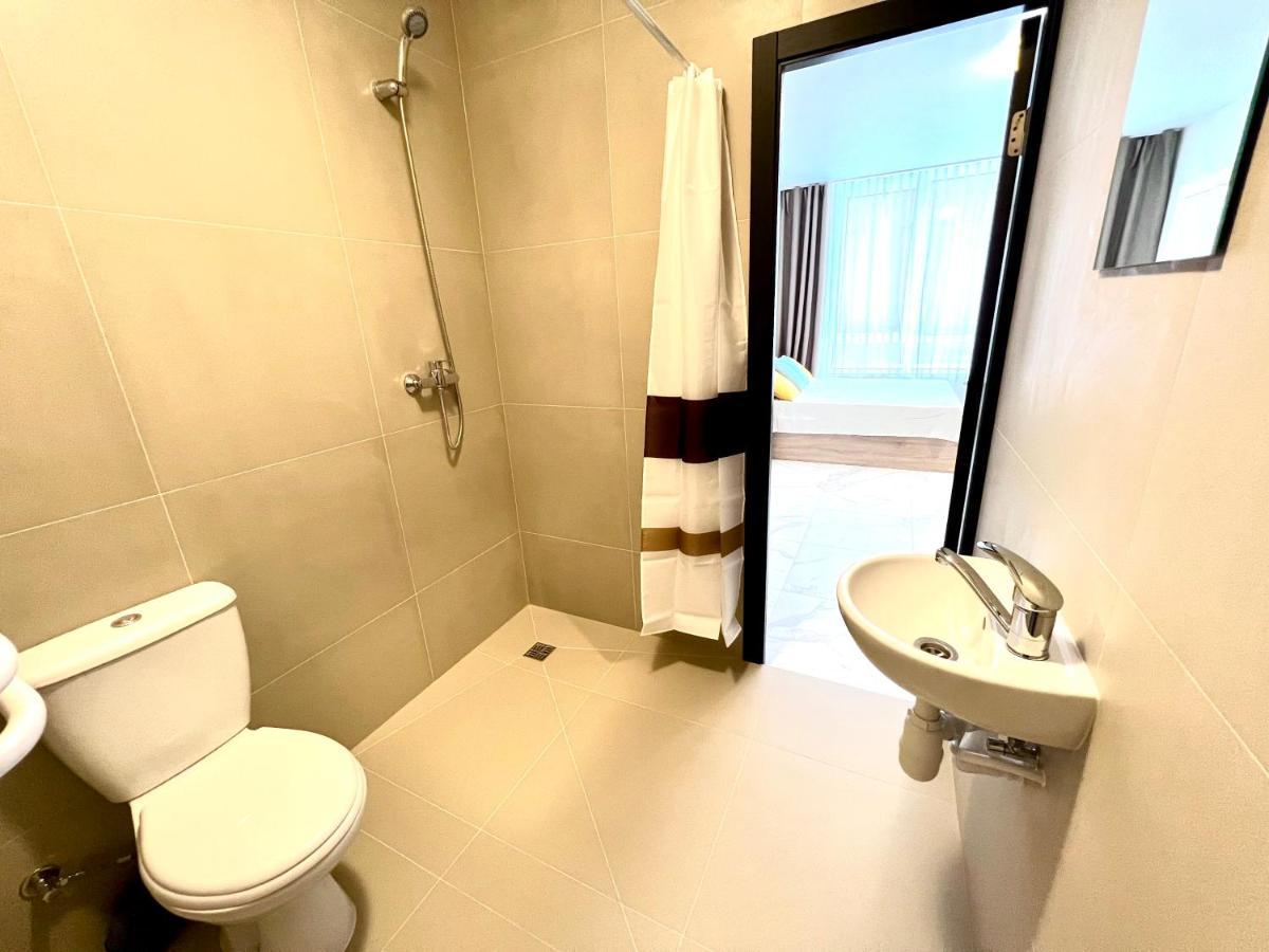Osapart Hotel In A Complex Semycvit 2 Львів Екстер'єр фото